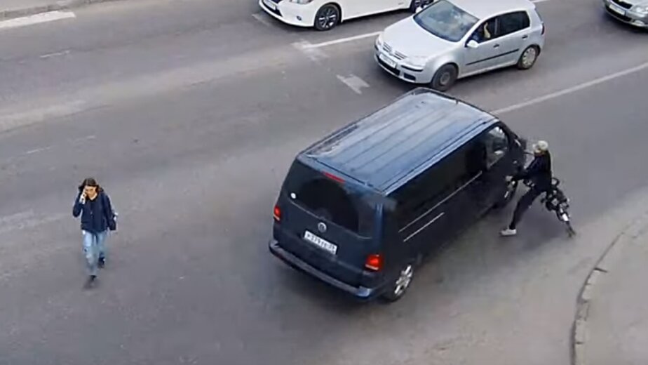 Камеры “Безопасного города” сняли несколько ДТП с велосипедистами на ...