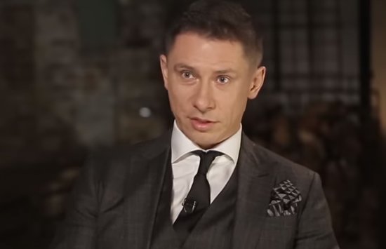 Батрутдинов: Возвращаюсь в Балтийск и вижу ямы, которые помню с детства - Новости Калининграда | Кадр видеозаписи интервью Батрутдинов: Возвращаюсь в Балтийск и вижу ямы, которые помню с детства - Новости Калининграда | Кадр видеозаписи интервью