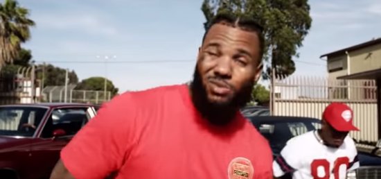 На фото: рэпер Dr. Dre | Кадр видеолипа На фото: рэпер Dr. Dre | Кадр видеолипа