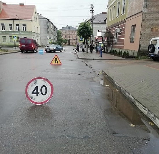 В Гусеве на "зебре" сбили 70-летнюю женщину - Новости Калининграда | Фото: пресс-служба УМВД России по Калининградской области В Гусеве на "зебре" сбили 70-летнюю женщину - Новости Калининграда | Фото: пресс-служба УМВД России по Калининградской области