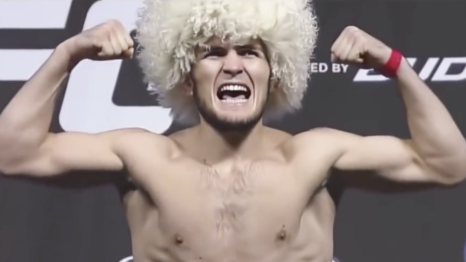 Хабиб защитил титул чемпиона UFC и объявил о завершении карьеры - Новости Калининграда | Изображение: кадр из "Яндекс.Эфира" Хабиб защитил титул чемпиона UFC и объявил о завершении карьеры - Новости Калининграда | Изображение: кадр из "Яндекс.Эфира"
