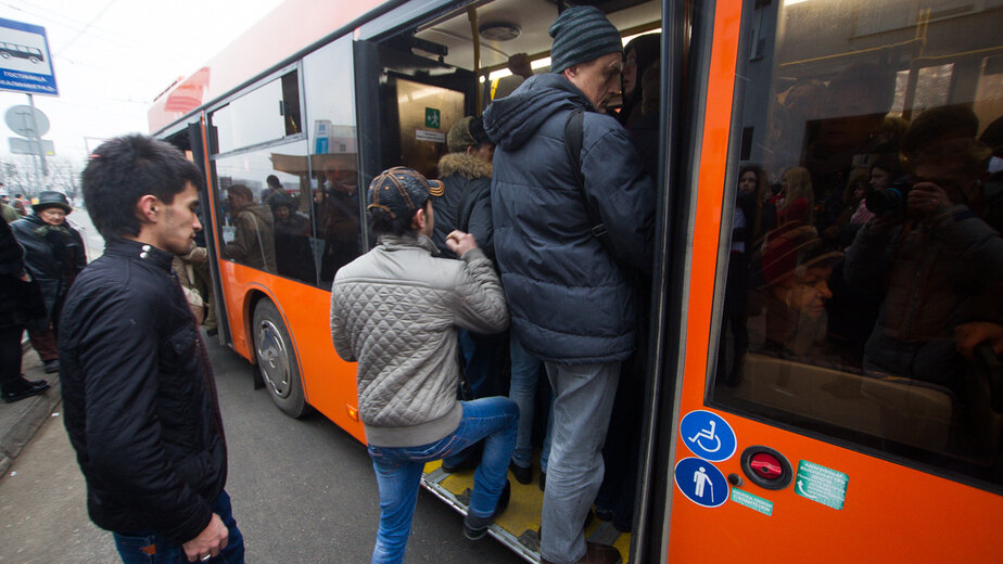 К чему снится выйти из автобуса на остановке