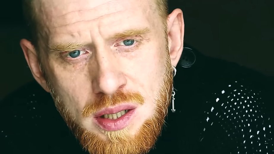 В Калининграде пройдёт поэтический вечер Господина Литвиновича - Новости Калининграда | Скриншот видеоролика Господина Литвиновича В Калининграде пройдёт поэтический вечер Господина Литвиновича - Новости Калининграда | Скриншот видеоролика Господина Литвиновича