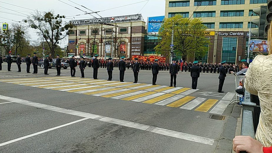 В Калининграде начался Парад Победы - Новости Калининграда | Фото: «Клопс» В Калининграде начался Парад Победы - Новости Калининграда | Фото: «Клопс»