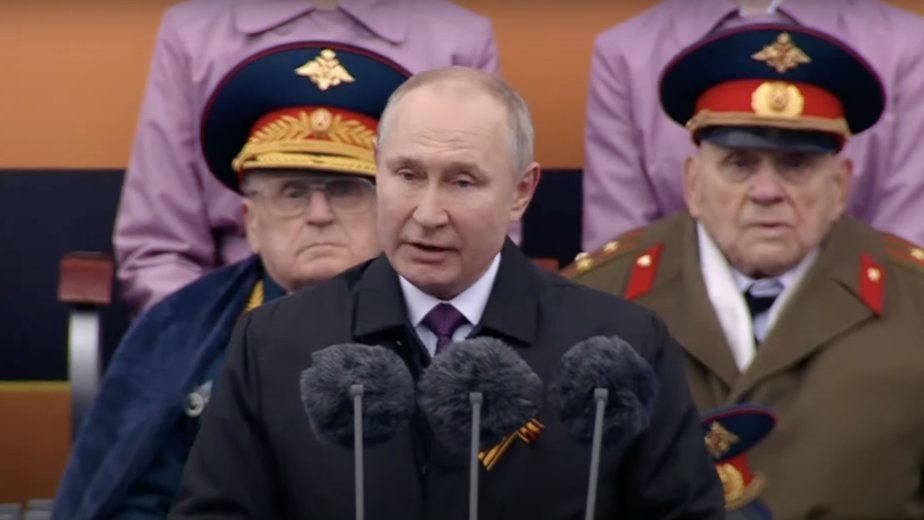 Путин — о проявлениях неонацизма: Сборища недобитых карателей - Новости Калининграда | Изображение: кадр из трансляции парада на телеканале «Россия-1» Путин — о проявлениях неонацизма: Сборища недобитых карателей - Новости Калининграда | Изображение: кадр из трансляции парада на телеканале «Россия-1»