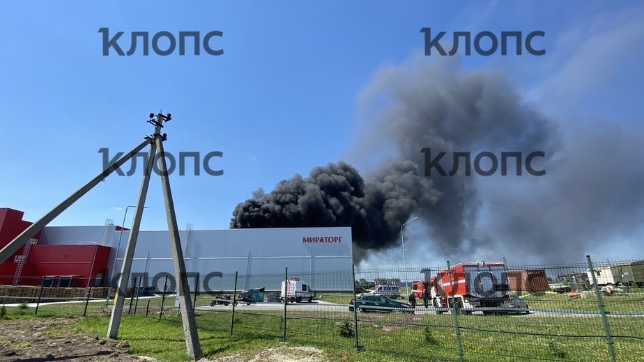 «Мираторг» — о пожаре в Калининграде: Жертв среди сотрудников компании нет - Новости Калининграда | Фото: Александр Подгорчук / «Клопс» «Мираторг» — о пожаре в Калининграде: Жертв среди сотрудников компании нет - Новости Калининграда | Фото: Александр Подгорчук / «Клопс»