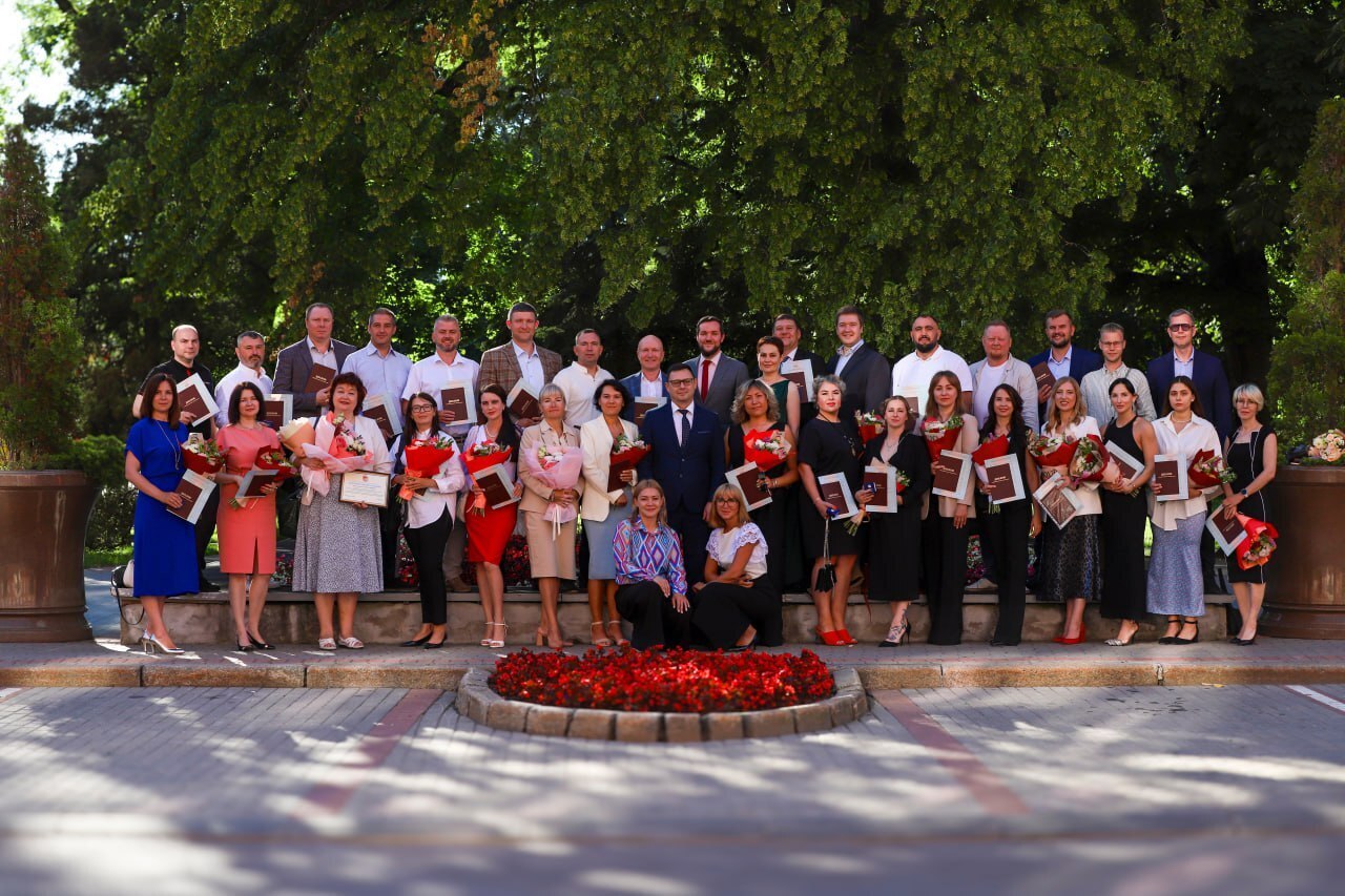 Выпускники 2025 года