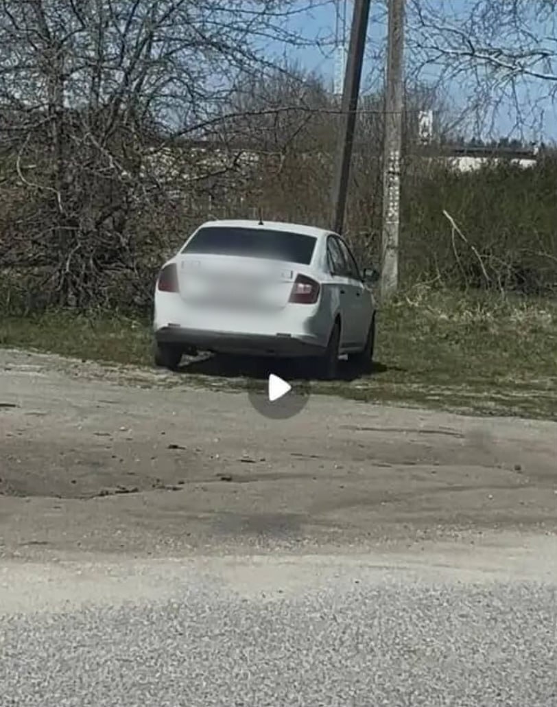 Машина, на которой приехали мужчины 