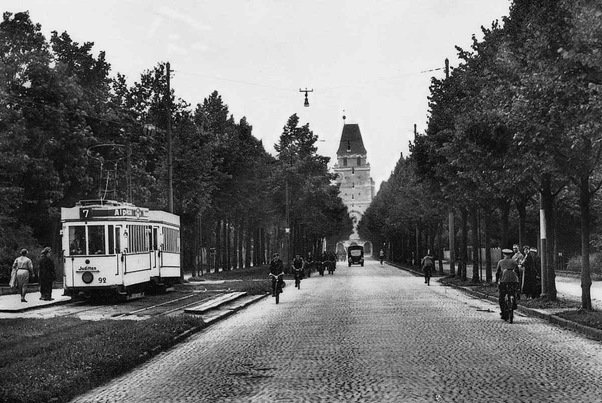 Herzog-Albrecht-Allee (сейчас — ул. Тельмана) в Марауненхофе
