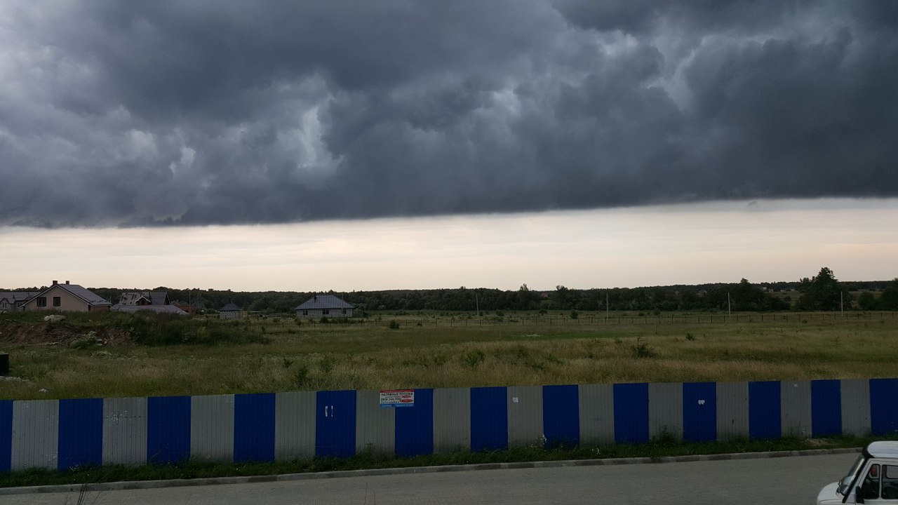 Ливень в городе фото