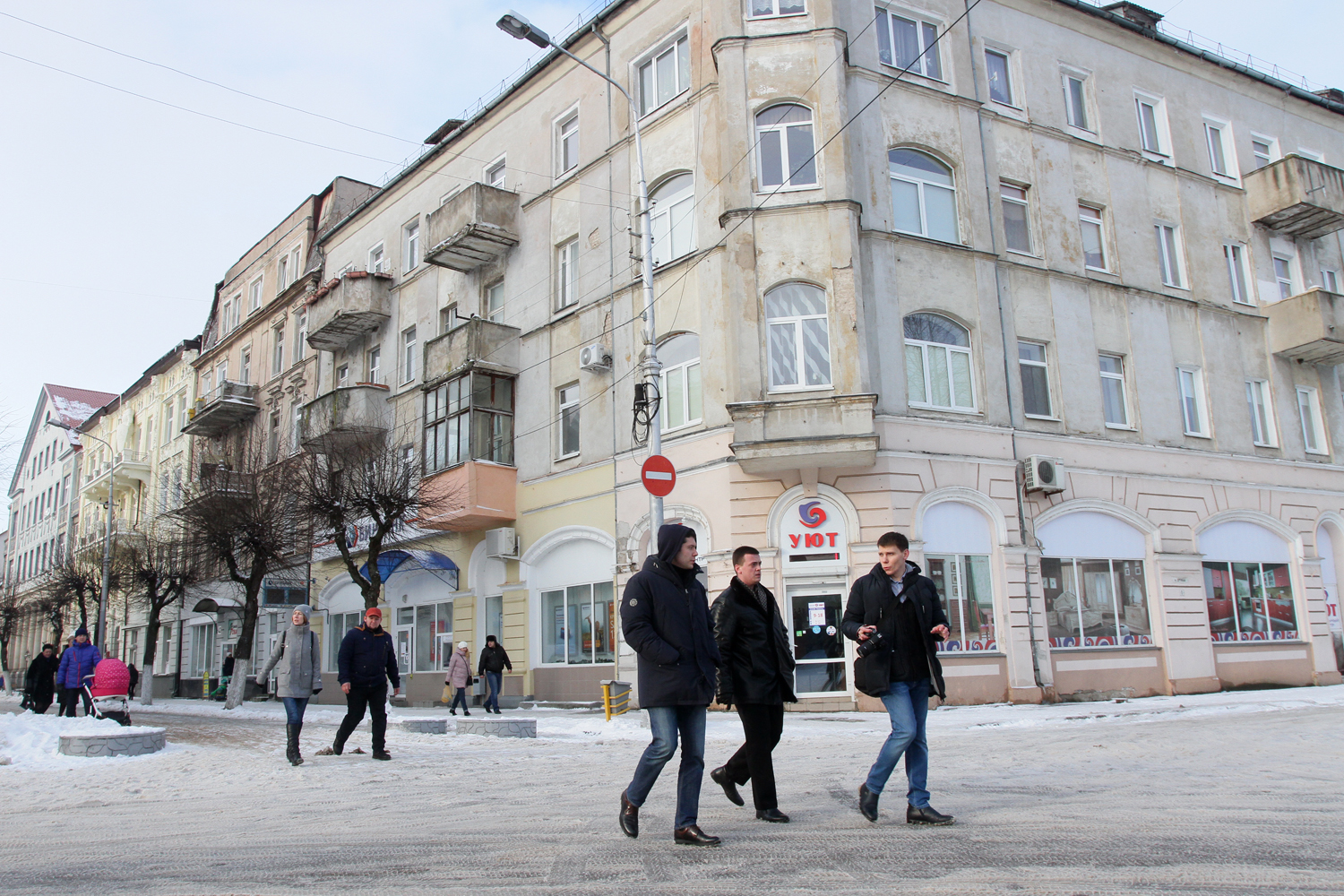 Где в омске можно посидеть с ноутбуком